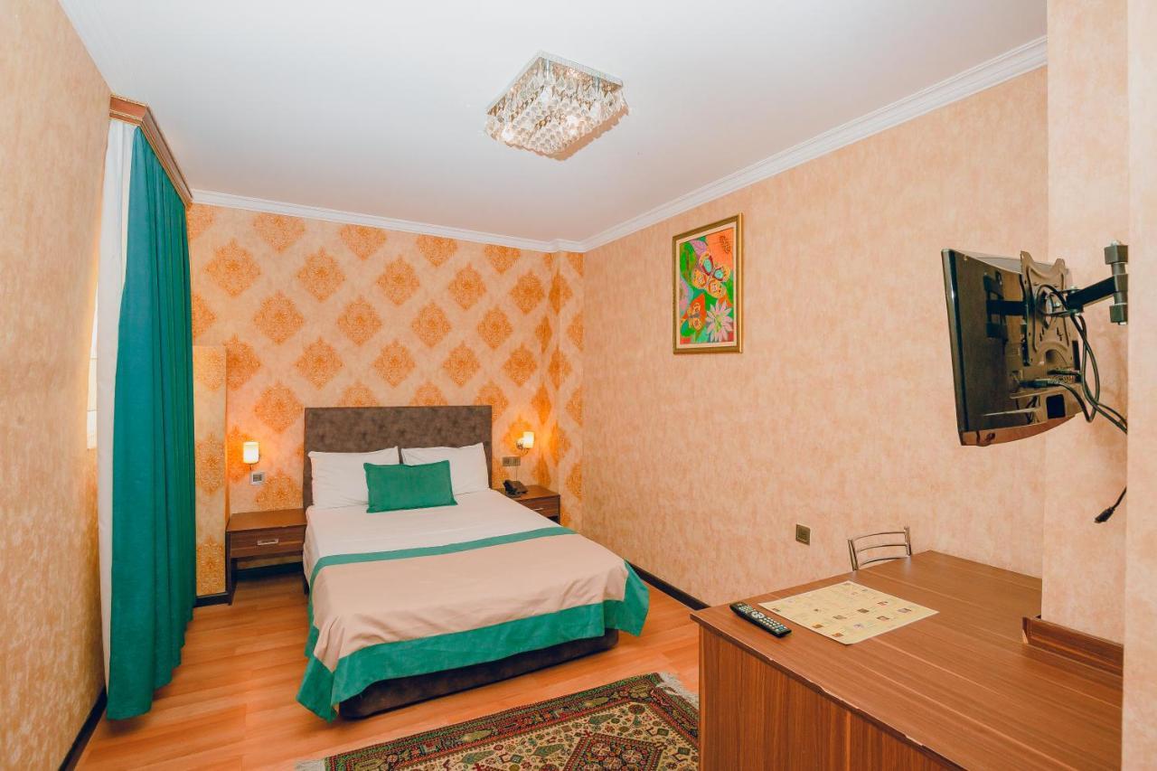 The Center Hotel Baku Exterior foto